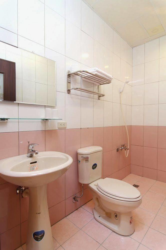 Plentiful-Inn Kenting Hengchun Exterior photo